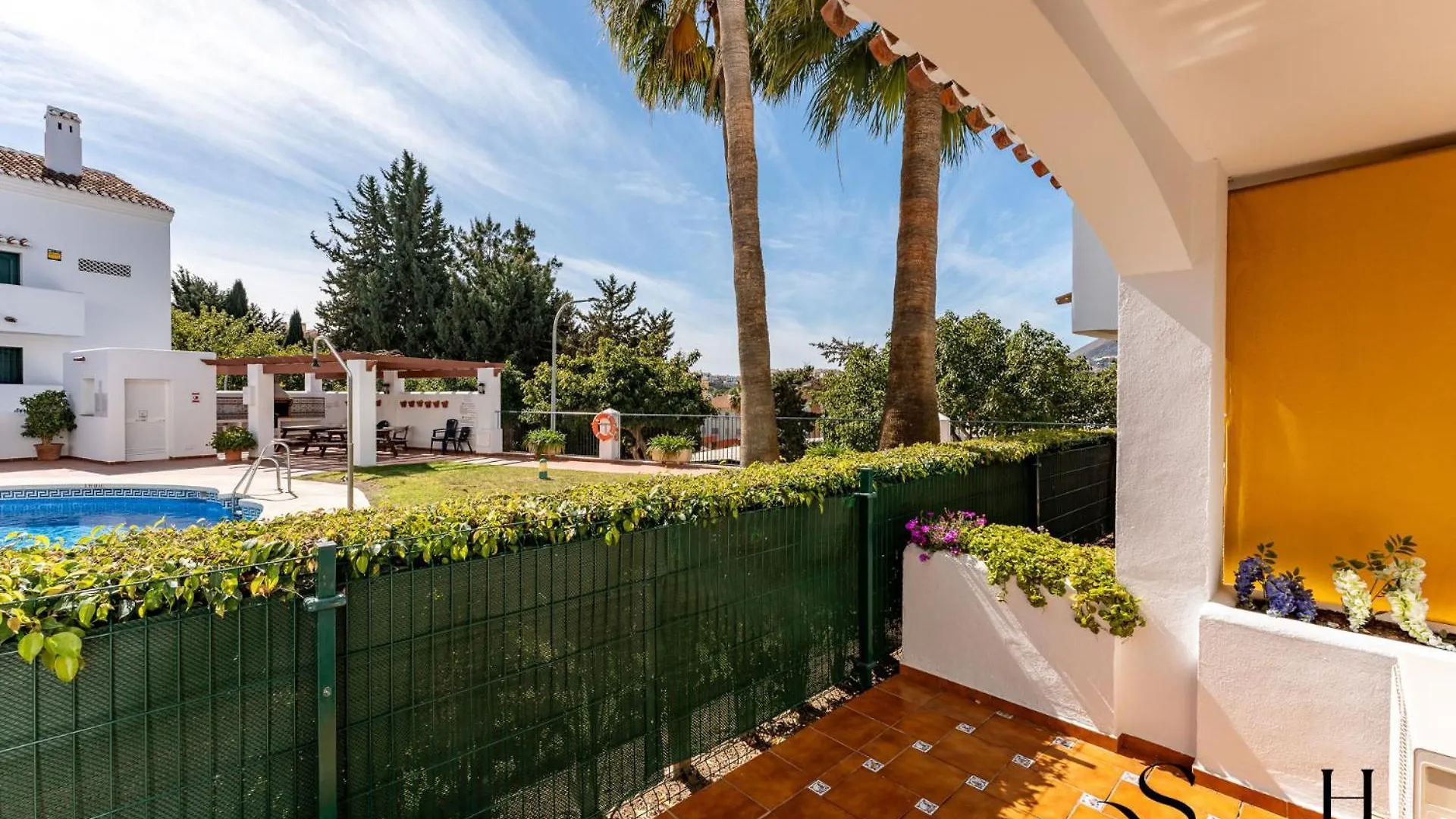 Poolside 2 Bedroom Retreat Benalmadena Spain